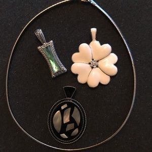 Lia Sophia reversible necklace and pendants!
